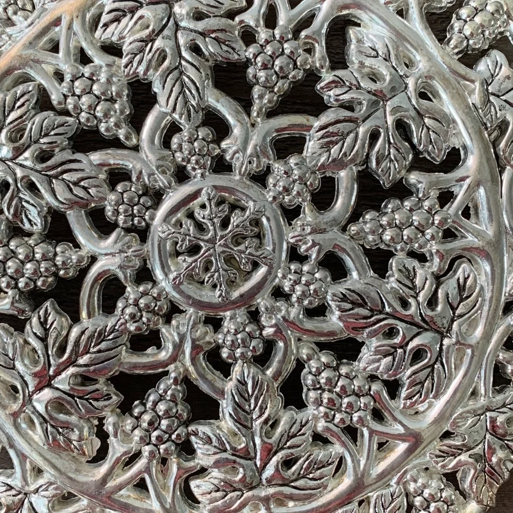 Silver plaque